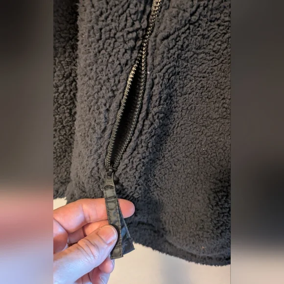 Columbia Black Teddy Jacket - Picture 6 of 7